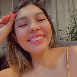 Meet your Posher, Maria del cielo